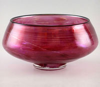 Tom Stoenner ghandblown glass bowl